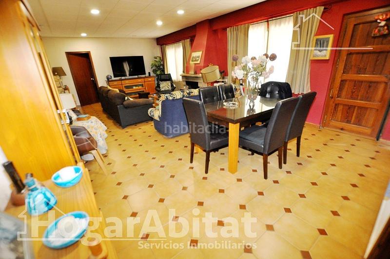 Foto d783ab43-433f-4ad8-8f74-54d7957898b0. Chalet mit heizung parking pool in Camí de Paterna-Lloma del Calderer Bétera