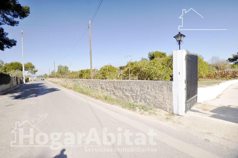 Foto dfca5580-7981-4d71-8d61-6902a9374117. Chalet mit heizung parking pool in Camí de Paterna-Lloma del Calderer Bétera