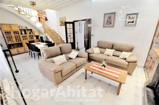 Casa a Centro puerto. Oportunidad de inversión! gran casa con garaje y terraza
