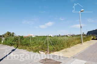 Terrain résidentiel à Camino de Onda-Salesianos. 112xslaem115 oportunidad increíble! terreno urbano, esquinero y