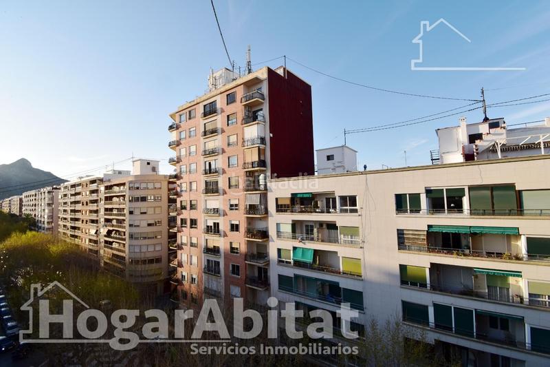 Foto 06e13b3b-0766-4d00-a0b5-bff39f1c6c66. Appartamento con parcheggio in Germaníes - Juzgados Gandia
