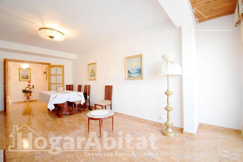 Foto 5dc2b2cf-31b1-48b8-a5ba-00fd935ddc35. Appartamento con parcheggio in Germaníes - Juzgados Gandia