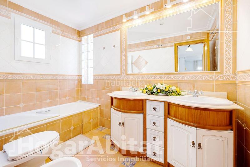 Foto 5a792ac3-5be3-423f-8f91-3f021bfa3853. Chalet with heating parking pool in Lomas de Cabo Roig - Los Dolses Orihuela