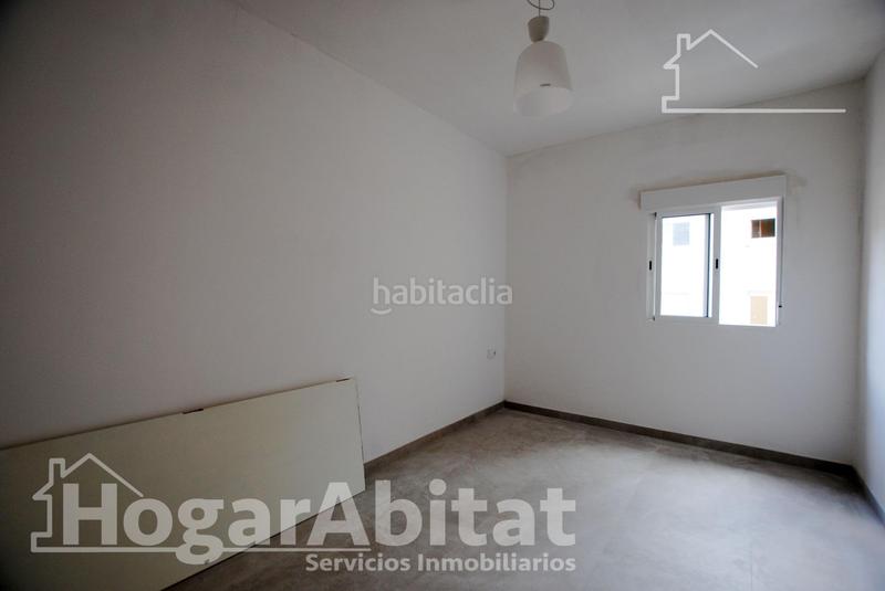 Foto 4d3789e9-f7a4-4501-9cbc-1a15ceb9bbd8. Piso excelente oportunidad! amplio, reformado y exterior con trastero en Gandia