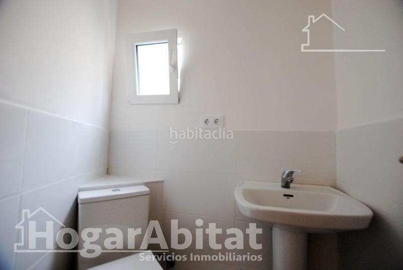 Foto 7452111e-58dd-448a-91af-573276e21b69. Piso excelente oportunidad! amplio, reformado y exterior con trastero en Gandia