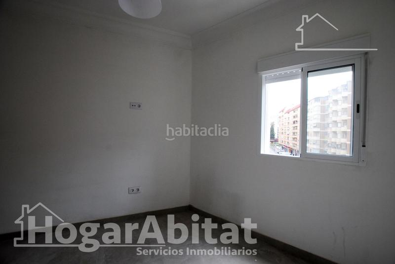 Foto a4922626-efe5-422e-8c73-7e0ea534b7c0. Piso excelente oportunidad! amplio, reformado y exterior con trastero en Gandia