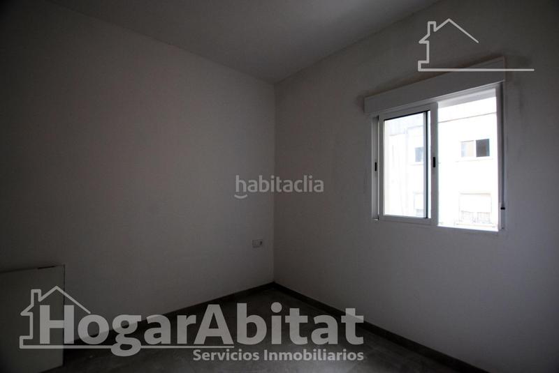 Foto d7fecfb3-2cab-449e-934a-fa0d7429219d. Piso excelente oportunidad! amplio, reformado y exterior con trastero en Gandia
