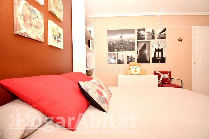 Foto a1d02223-d4b2-4c8a-9ef9-5285490ff2f2. Chalet espectacular chalet de lujo con garaje, dos terrazas y parcela en Vall d´Uixó (la)