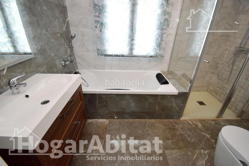 Foto 2567730d-a016-47fb-a845-69d4d5276d47. Chalet con riscaldamento parcheggio piscina in Pau Lledó Castellón de la Plana