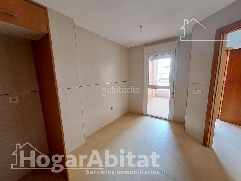 Foto 41c35a77-fe70-4f0b-b115-a33a1914d361. Appartamento con riscaldamento piscina in Playa Morros de Gos Oropesa del Mar