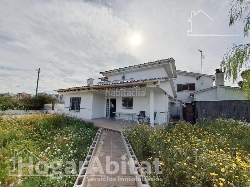 Foto c648a1ae-a670-4592-952d-2b86e51acb1c. Chalet avec chauffage parking dans Benicàssim Golf Benicasim / Benicàssim
