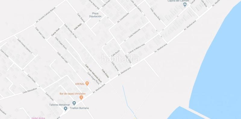 Foto 515c4e59-0e55-409f-941a-f4ee166db46d. Chalet villa de 2 alturas con jardín y piscina en Burriana