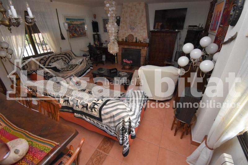 Foto b3802de8-3640-49ab-b7b3-8dd8ef868432. Chalet villa de 2 alturas con jardín y piscina en Burriana