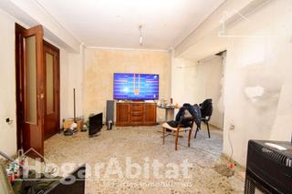 Pis  Avenida doctor peset aleixandre. Exterior con balcón y patio en av pese alexandre