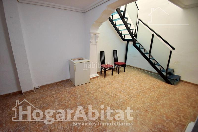 Foto 1fc159e9-3e52-4e90-80a6-5abbae8208ed. Casa gran casa semireformada con terraza en El Pilar Villarreal / Vila - real