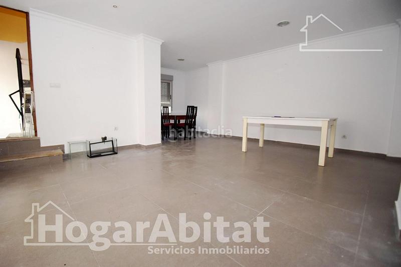 Foto 9be468f3-ecc8-4bcb-bce5-4d48a54ab62c. Casa gran casa semireformada con terraza en El Pilar Villarreal / Vila - real