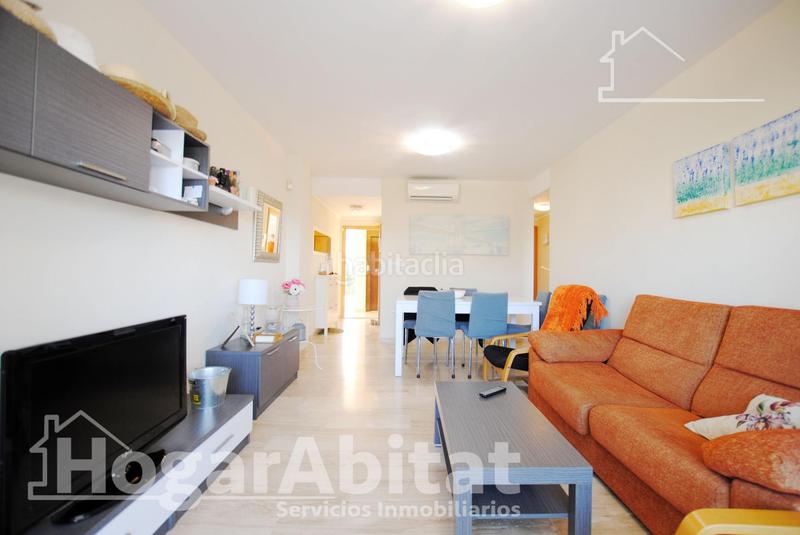 Foto 010ffc9d-fbde-46e1-a376-dccd7b6504cb. Piso vistas frontales al mar! luminoso en residencial con piscina y terraza en Dénia