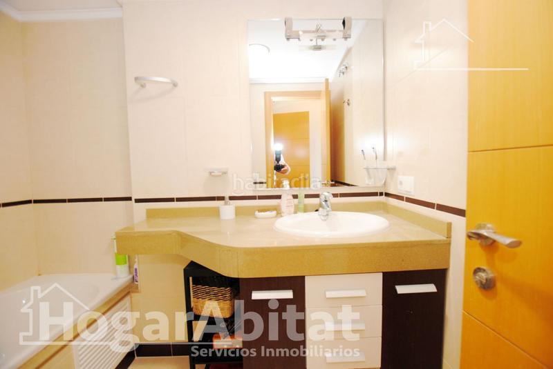 Foto 05849520-719f-4f49-bf4a-ce2170cb68c8. Piso vistas frontales al mar! luminoso en residencial con piscina y terraza en Dénia