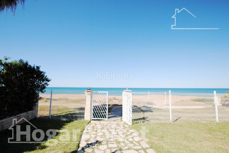 Foto 29aa58ba-89cd-4468-8d23-07e0bc43e673. Piso vistas frontales al mar! luminoso en residencial con piscina y terraza en Dénia