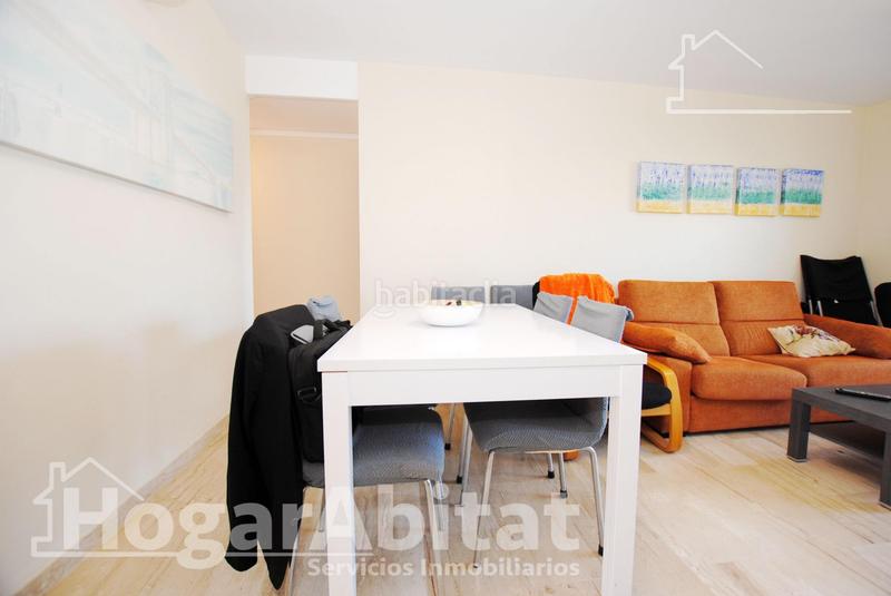 Foto 4fec1052-d6bb-41e0-affa-21712b8c5a6c. Piso vistas frontales al mar! luminoso en residencial con piscina y terraza en Dénia