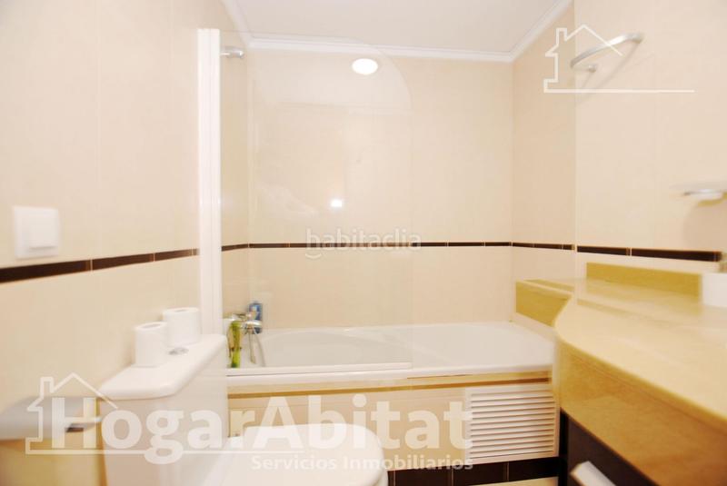 Foto 6c661a6e-1989-4bb5-b281-246104c850c1. Piso vistas frontales al mar! luminoso en residencial con piscina y terraza en Dénia