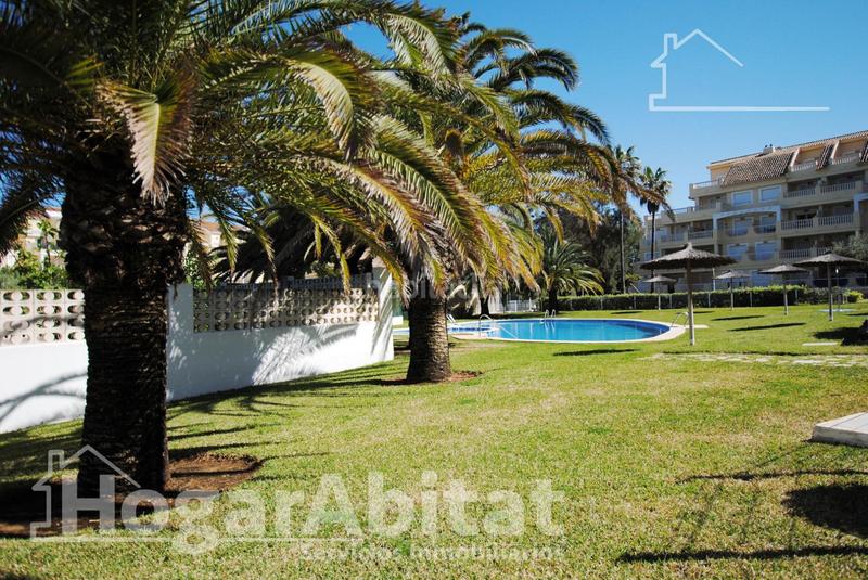 Foto 793251e1-fe87-4cc5-a793-9a650d3f8341. Piso vistas frontales al mar! luminoso en residencial con piscina y terraza en Dénia