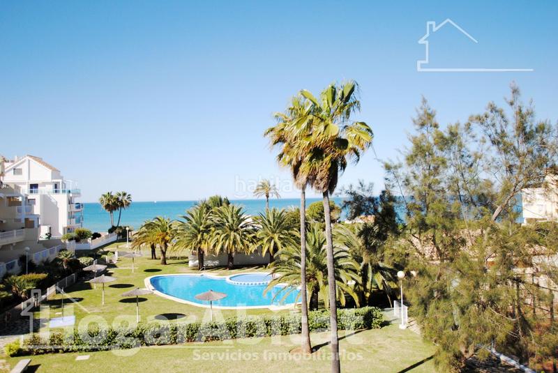 Foto f2031872-915c-45d8-9067-6f2635beddbc. Piso vistas frontales al mar! luminoso en residencial con piscina y terraza en Dénia
