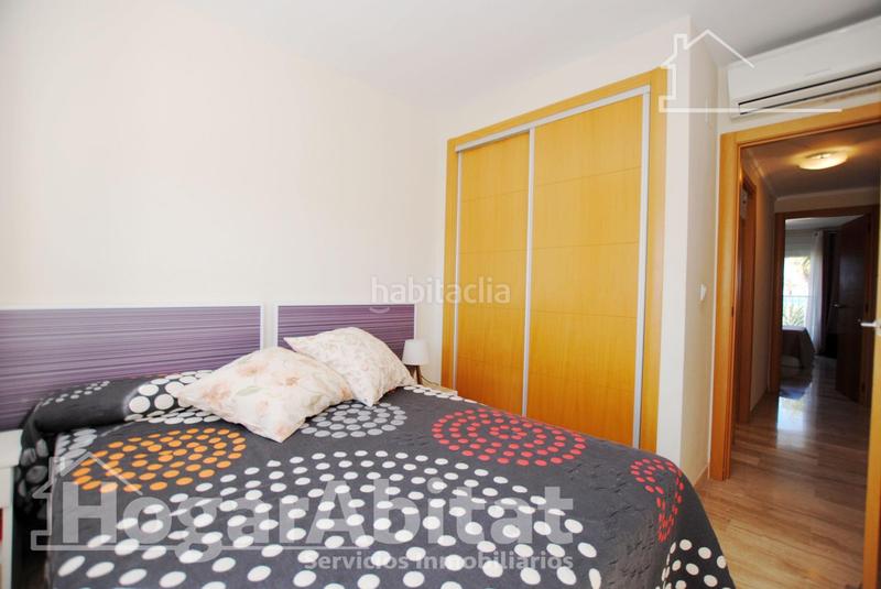 Foto f43936d3-6a4e-44ef-b71c-c42985d45a78. Piso vistas frontales al mar! luminoso en residencial con piscina y terraza en Dénia