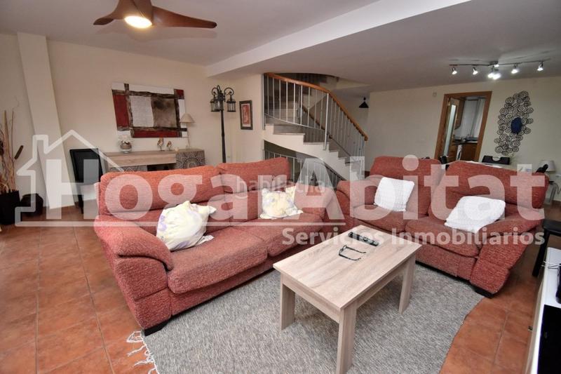 Foto 07565399-6c9a-40cc-a648-8d4107ca1554. Reihenhaus mit parking pool in Playa Burriana