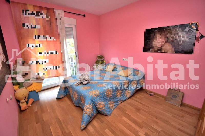 Foto 0a4c0d30-0d2e-418f-9d50-664133ae541d. Reihenhaus mit parking pool in Playa Burriana