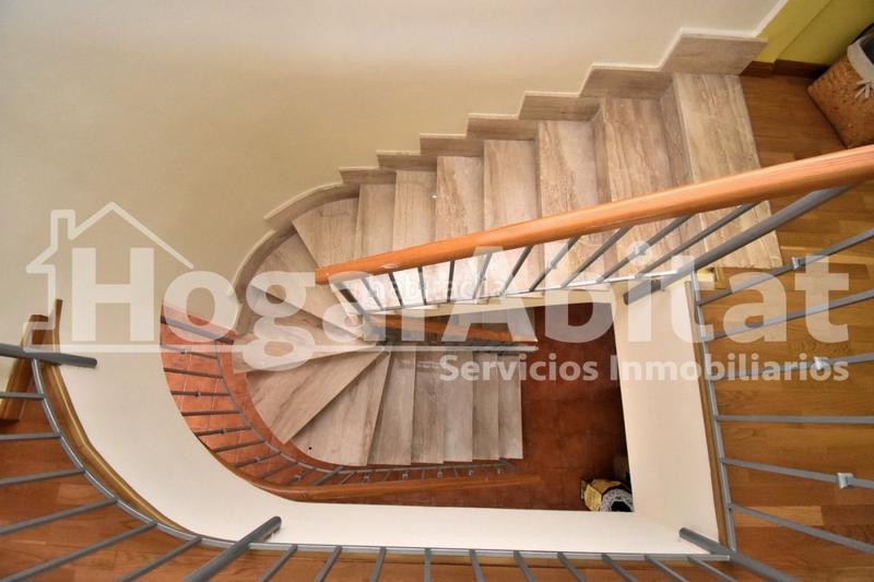 Foto bdd27792-a3ac-4a98-b02a-fc903a9b4c13. Reihenhaus mit parking pool in Playa Burriana