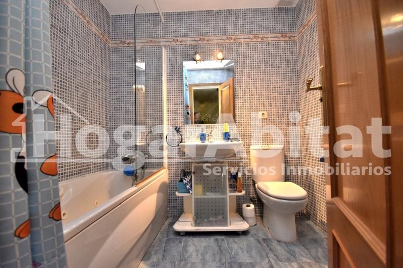 Foto f63ceb1c-44b7-49b3-a1c0-b7bf38785613. Reihenhaus mit parking pool in Playa Burriana