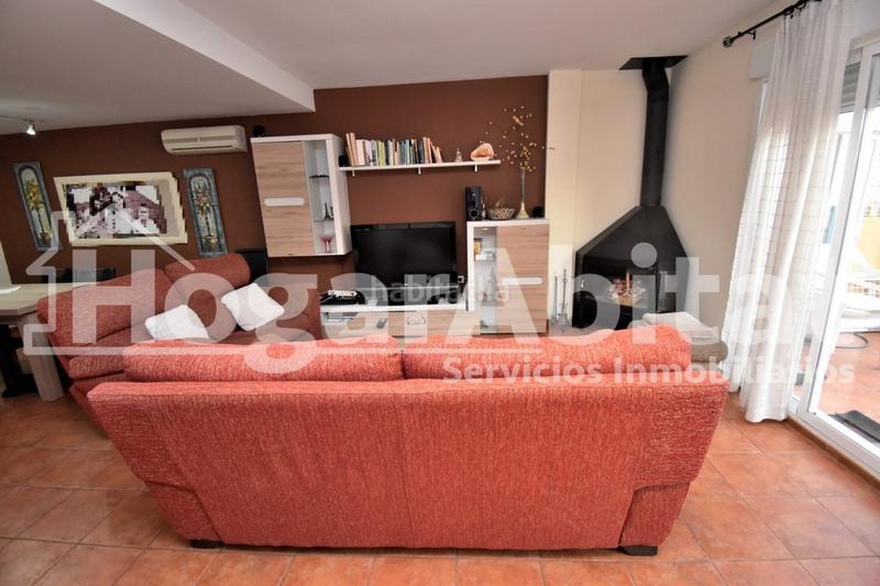 Foto fd4f9d49-9eef-4297-b603-329533463c82. Reihenhaus mit parking pool in Playa Burriana