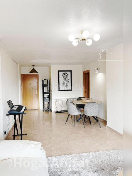 Foto f235b5fd-b007-4960-8309-8bacda21ae89. Appartement avec parking dans Juan XXIII Alicante