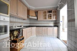 Casa a Alqueria de la Comtessa (l´). Magnífica oportunidad! amplia casa con dos terrazas, en el centr