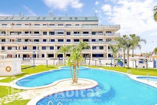 Pis  Carretera denia a xábia. Residencial de lujo! acogedor y luminoso con terraza cerca de la