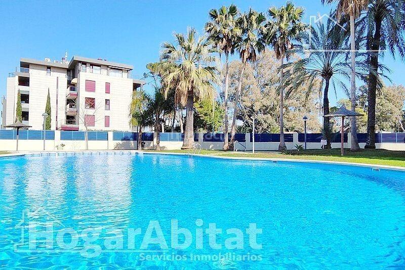 Foto 0dac3987-ecc6-4901-b994-1354d0544533. Piso residencial de lujo! acogedor y luminoso con terraza cerca de la playa en Dénia