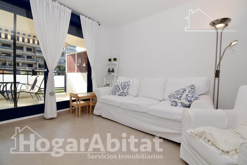 Foto 40262db4-a9d2-4e6f-98a4-be39bc063c70. Piso residencial de lujo! acogedor y luminoso con terraza cerca de la playa en Dénia