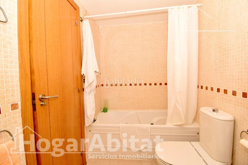 Foto e9bac6b6-6c9f-48f8-8e0e-87bd770a6f72. Piso residencial de lujo! acogedor y luminoso con terraza cerca de la playa en Dénia