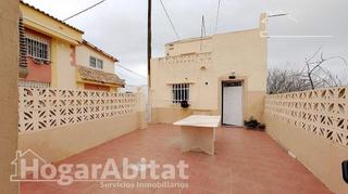 Maison à El Molí. Casa muy amplia y luminosa con garaje y dos terrazas