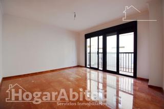 Appartement à Pueblo de Cullera. Espectacular! muy amplio, bonito y luminoso con terraza, en el c