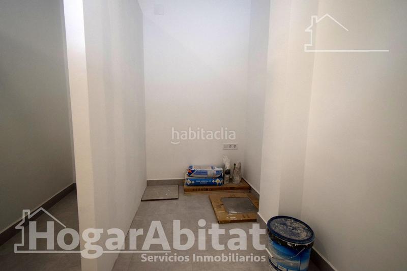 Foto ecefefc5-725e-4ef2-ad92-e284d2d724fd. Piso reforma a estrenar! estudio impecable y acogedor, muy céntrico en Benetússer