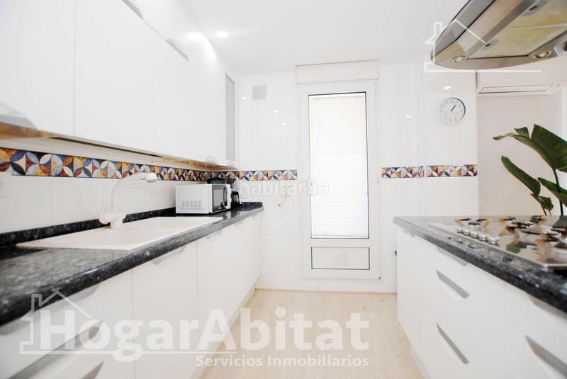 Foto 3bfc9404-1dcd-419b-b58f-2e38a1b3c232. Ático  espectacular! moderno en residencial con piscina y gran terraza en Dénia