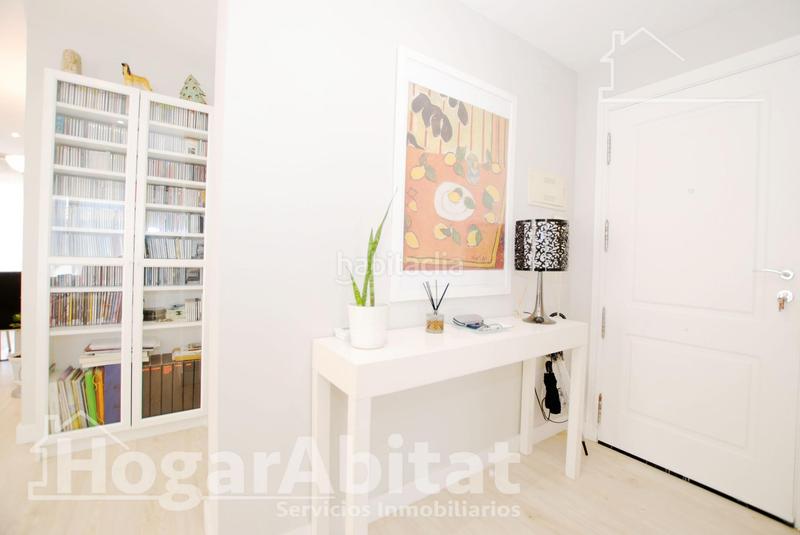 Foto 475917f0-35f1-4071-b37b-bbe2c63f629d. Ático  espectacular! moderno en residencial con piscina y gran terraza en Dénia