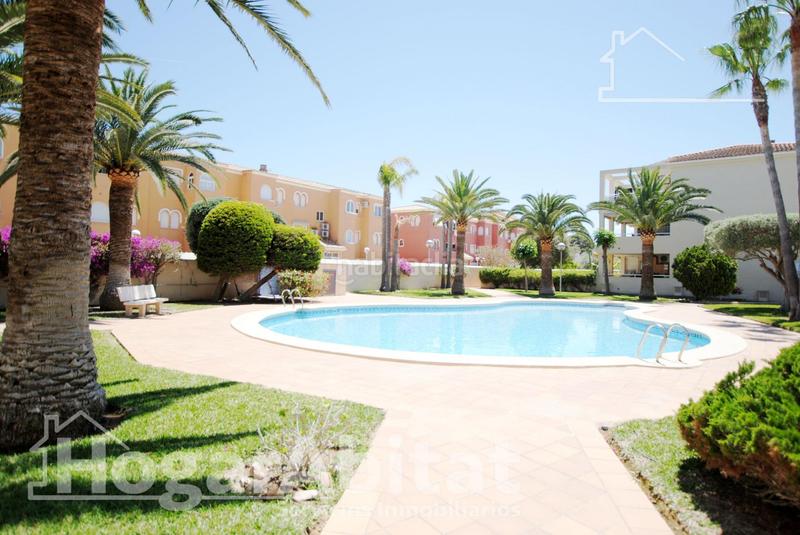 Foto 58f8a75d-e715-4afa-a3f0-110003450044. Ático  espectacular! moderno en residencial con piscina y gran terraza en Dénia