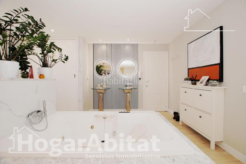 Foto a373311e-6689-4816-8ff6-4237bf609ce3. Ático  espectacular! moderno en residencial con piscina y gran terraza en Dénia