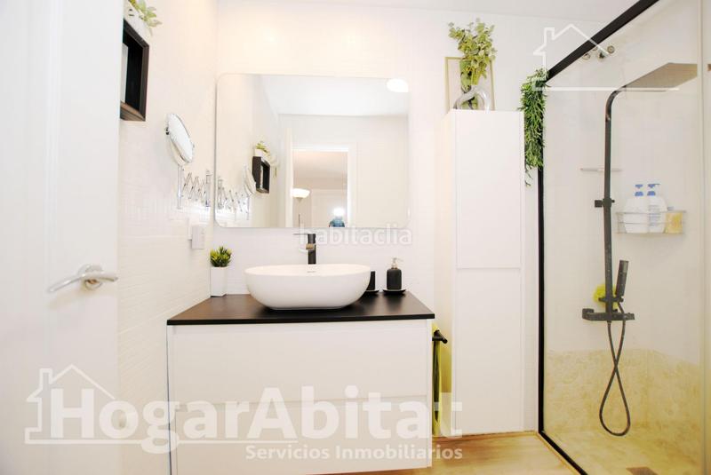 Foto df5eb219-0010-4f84-a1f6-e24d112d29ae. Ático  espectacular! moderno en residencial con piscina y gran terraza en Dénia
