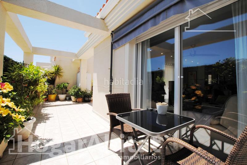 Foto e37deb15-25ed-495a-8c8a-12c69997bee9. Ático  espectacular! moderno en residencial con piscina y gran terraza en Dénia