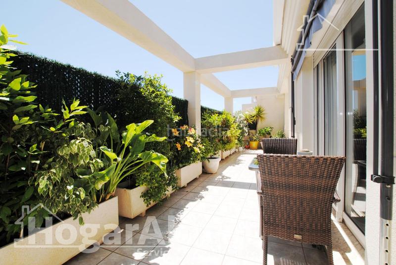 Foto ed714fb2-1eea-4027-86fb-5f9e8bcc9e78. Ático  espectacular! moderno en residencial con piscina y gran terraza en Dénia