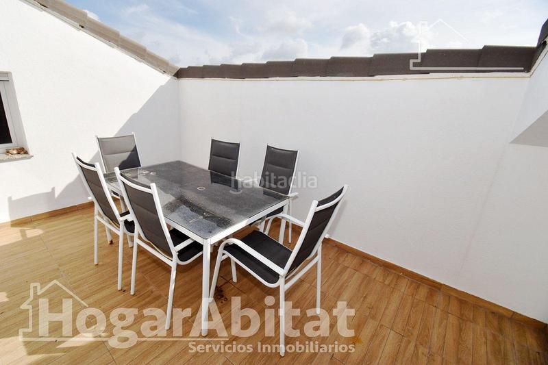 Foto ec3c2bd3-6d23-40bf-a5b0-490e7cd7e7eb. Àtic amb calefacció aparcament a El Pilar Villarreal / Vila - real